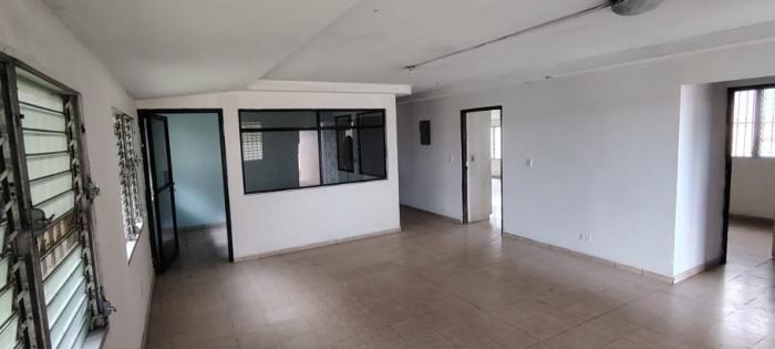 Se vende casa en altos de vacamonte