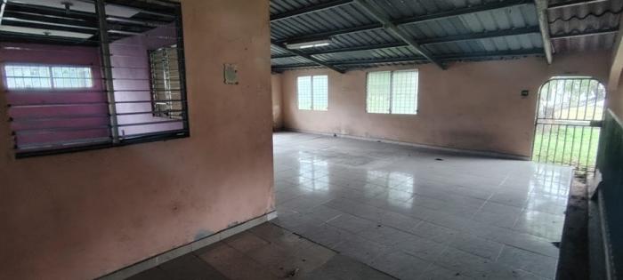 Se vende casa en altos de vacamonte