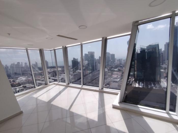 Se alquila o se vende oficina edificio sl55