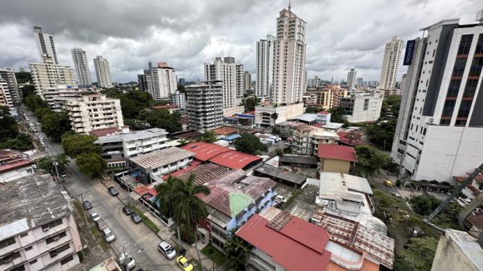 Se vende penthouse en el cangrejo, bella vista