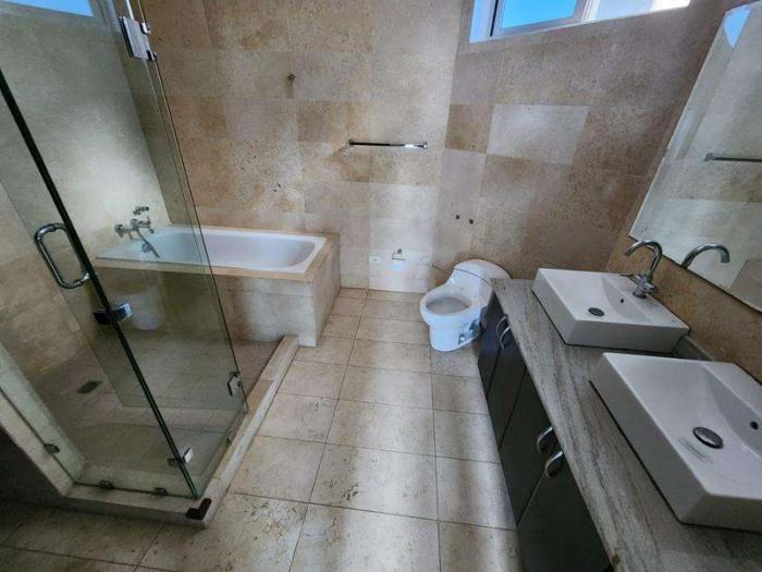 Venta de apartamento en ph the bridge, ancón