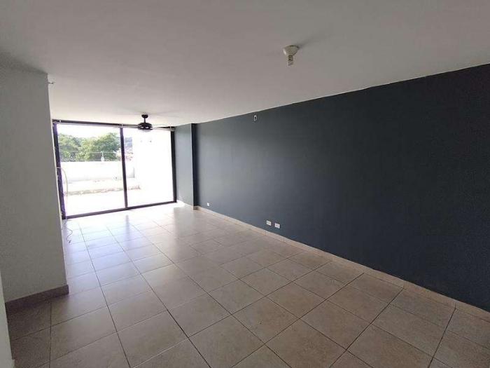Venta de apartamento en condado del rey, ph condado country club