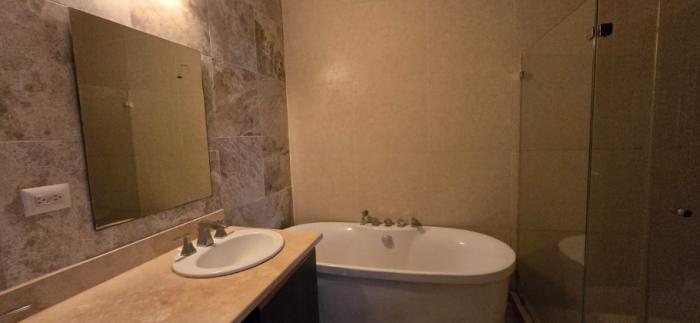 Apartamento en venta en avenida balboa 