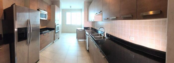 Venta de apartamento en punta pacífica panamá 
