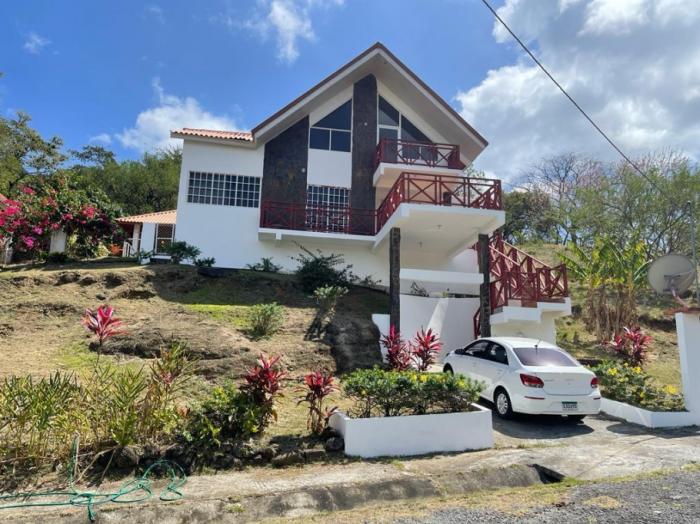 Venta de casa de montaña sora
