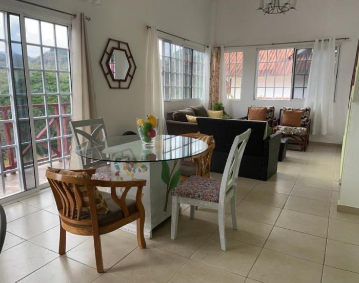 Venta de casa de montaña sora