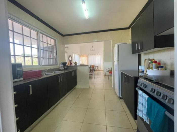 Venta de casa de montaña sora