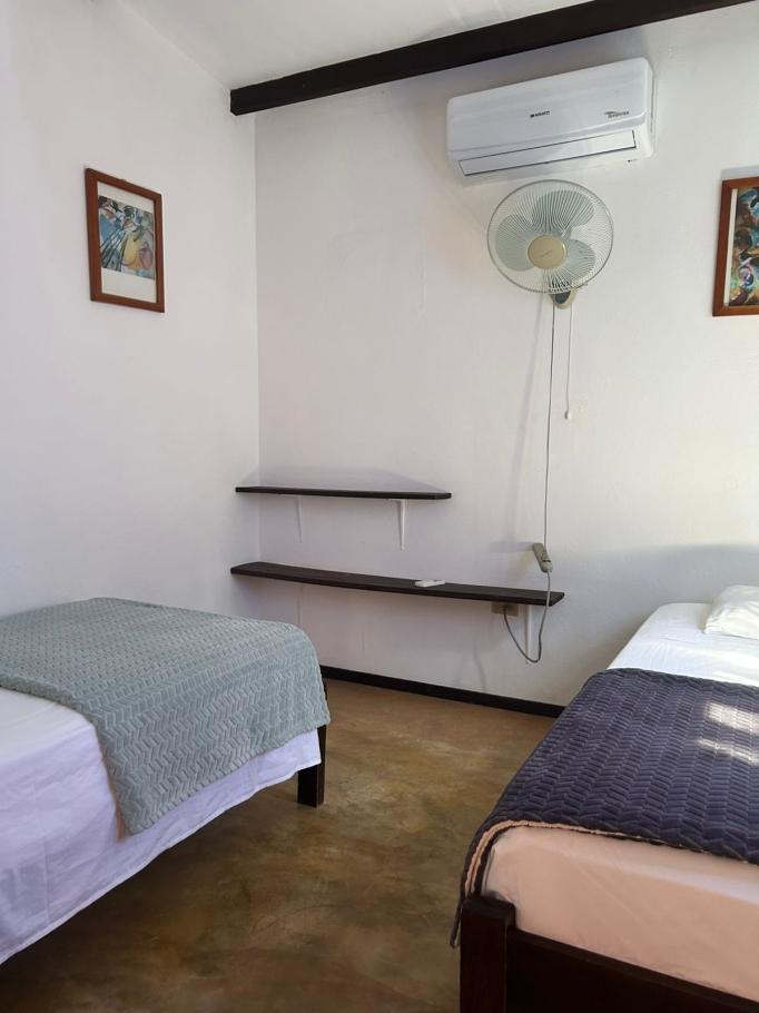 En venta: espectacular propiedad con 3 casas.
