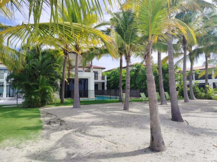 Venta de casa lujosa en buenaventura, farallón, coclé
