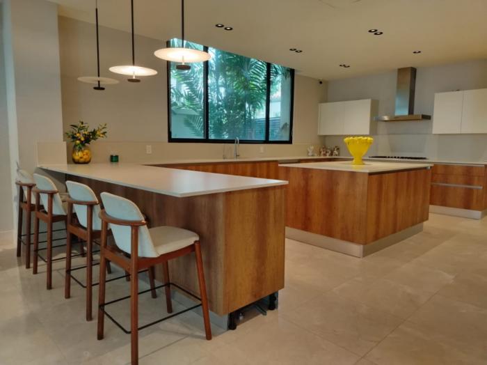 Venta de casa lujosa en buenaventura, farallón, coclé