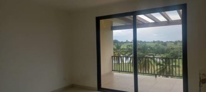  venta de casa reposeida en vista mar golf & beach