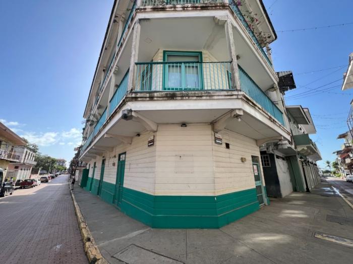  alquiler de local comercial en flor de lirio, casco antiguo