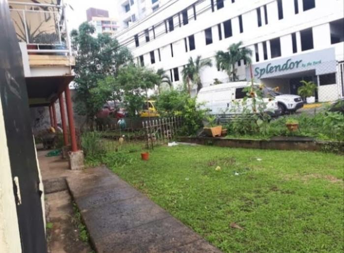 Excelente inversin de casa de esquina a la venta, carrasquilla/excelle...