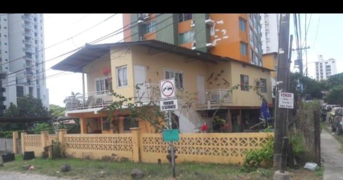 Excelente inversin de casa de esquina a la venta, carrasquilla/excellent investment of a downtown corner house for sale in panama city
