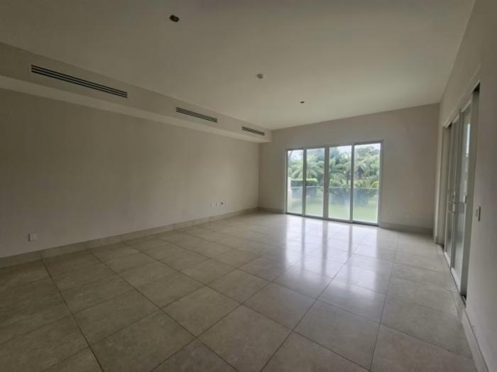 Venta de apartamento reposeido en buenaventura, rio hato