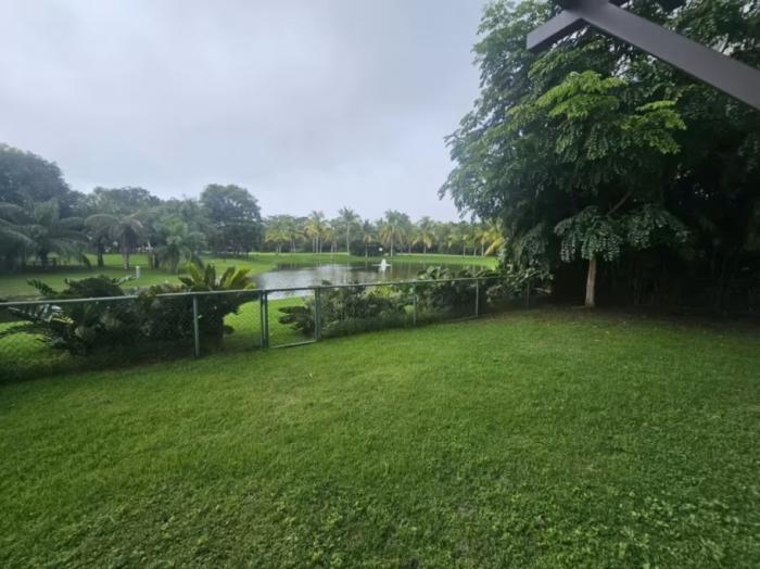 Venta de apartamento reposeido en buenaventura, rio hato