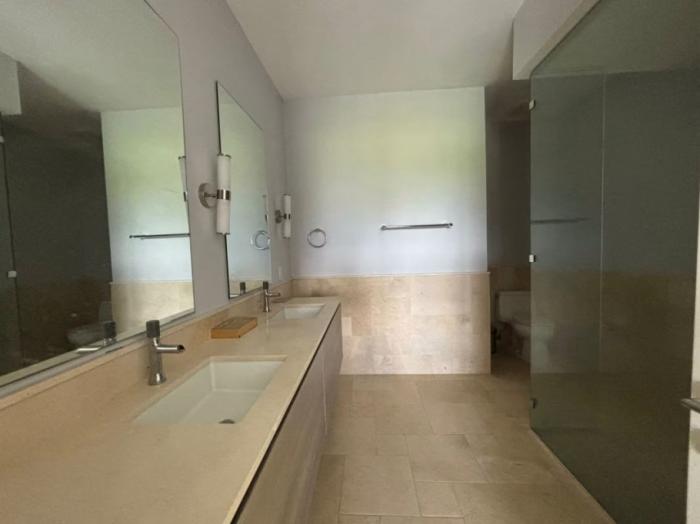 Venta de casa en ph ocean lakes  buenaventura, cocl
