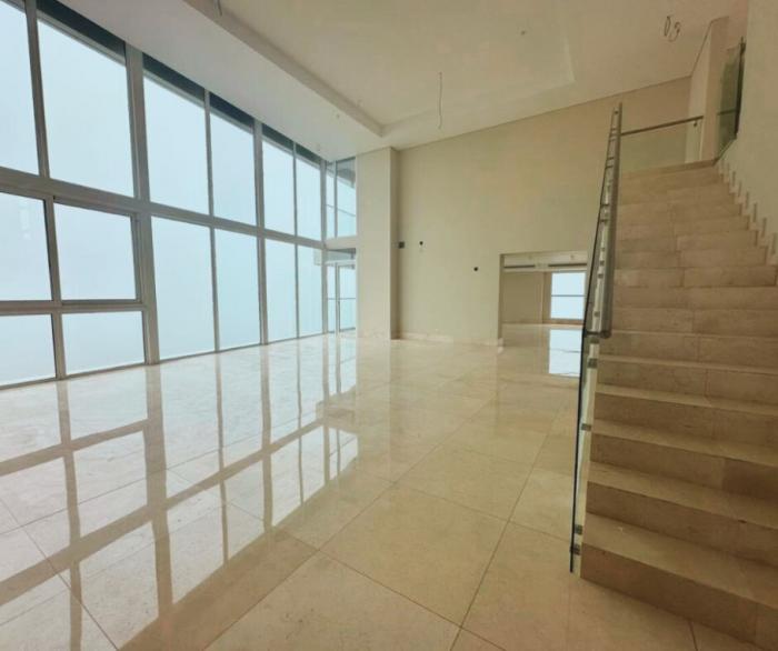 Venta de penthouse de lujo en coco del mar, frente al mar