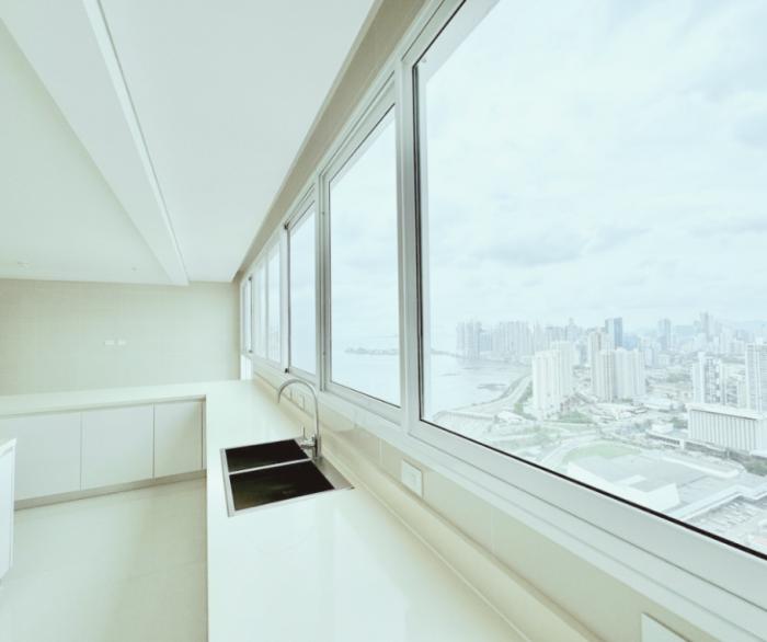 Venta de penthouse de lujo en coco del mar, frente al mar