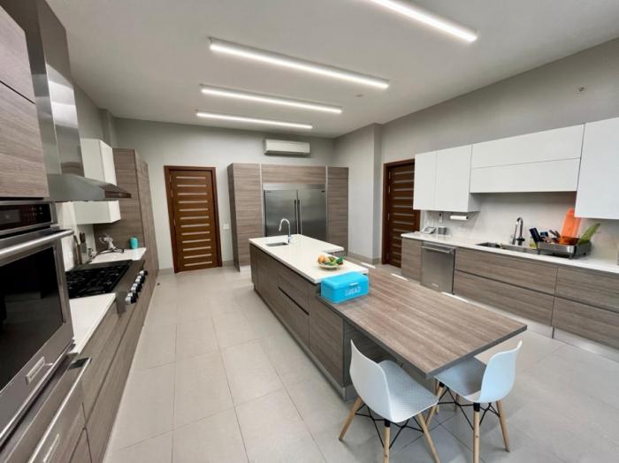 Venta de exclusivo apartamento en ph la loma