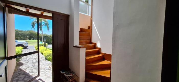 Venta de townhouse en villas de decameron, farallón, coclé