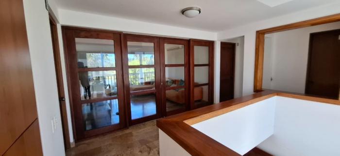 Venta de townhouse en villas de decameron, farallón, coclé