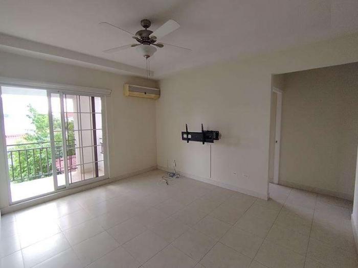 Casa en venta, ph quintas de versalles, juan díaz