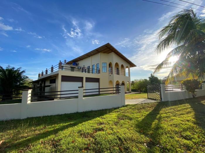 A well-located coastal home in lago bay, near santa catalina, offering...
