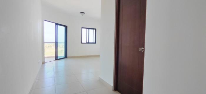Vendo apartamento de playa en vista mar. super precio