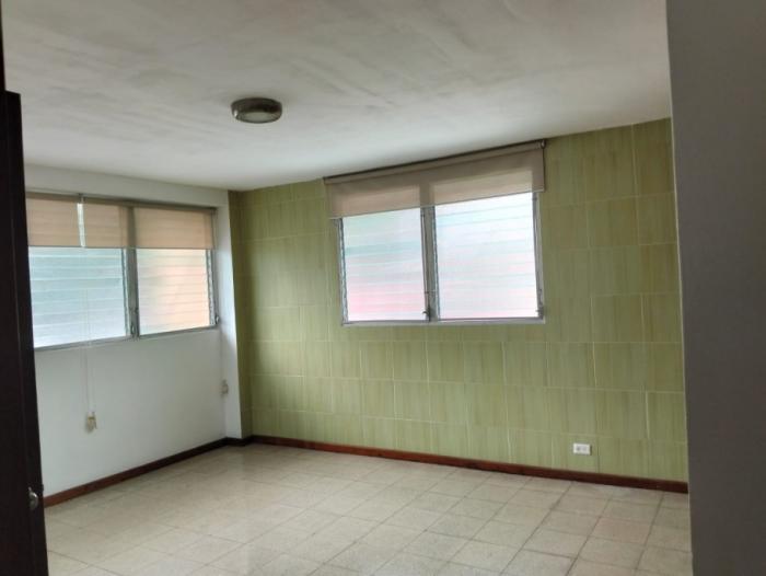 Se vende espacioso apartamento en san francisco/for sale spacious apartment in san francisco