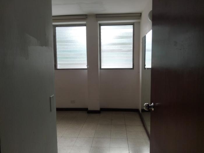 Se vende espacioso apartamento en san francisco/for sale spacious apartment in san francisco