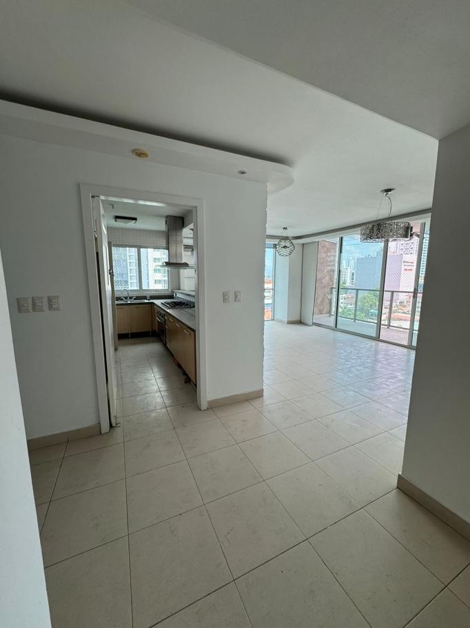 Se vende  apartamento en p.h. tao tower