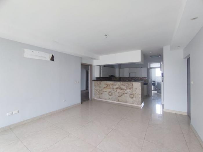 Se vende hermoso apartamento en p.h. harmony tower