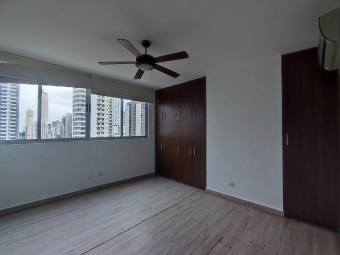 Se vende hermoso apartamento en p.h. harmony tower