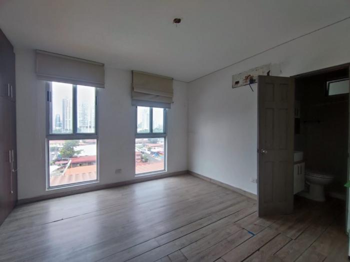 Se vende hermoso apartamento en p.h. harmony tower