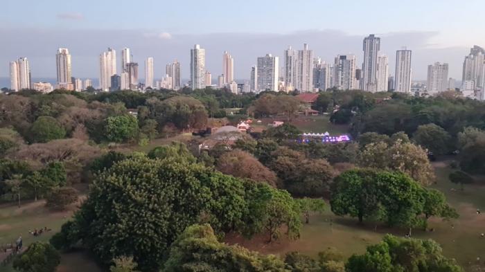 Se vende hermoso apartamento en p.h. delavista
