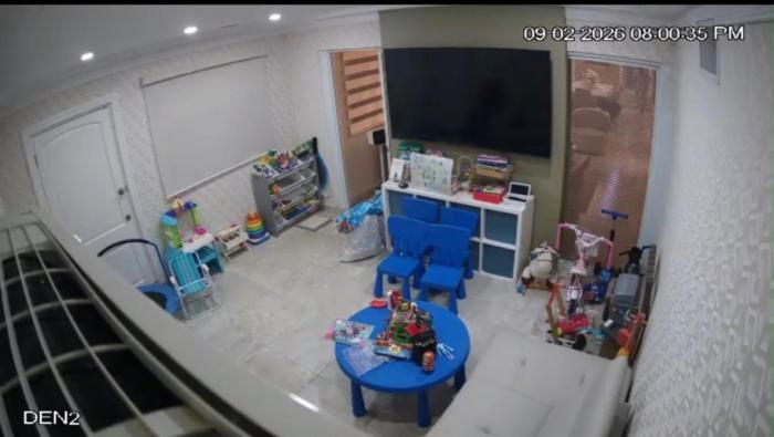 Se vende casa unifamilar con energía autosostenible en el centro de san francisco/energy independent single family house for sale in panama city downt