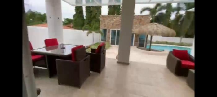Espectacular casa de playa en coronado a la venta/spectacular beach house for sale in coronado