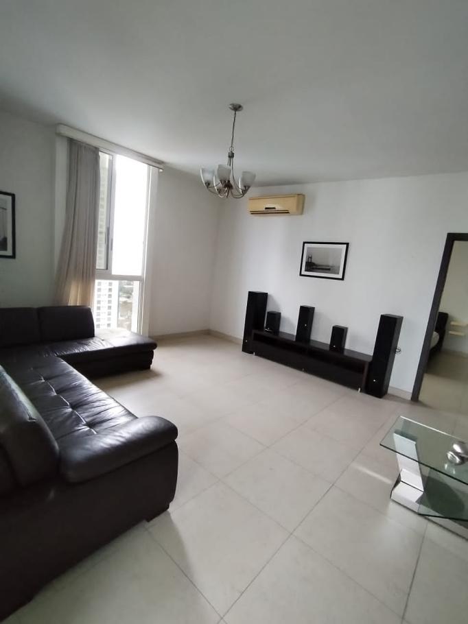 Se vende apartamento en p.h. quadrat