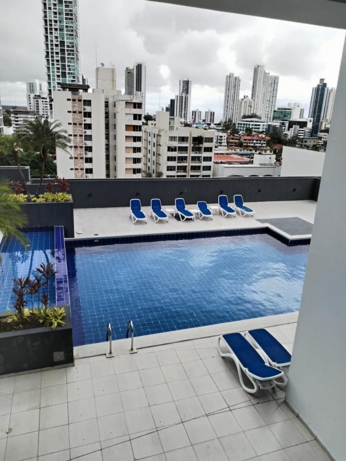 Se vende apartamento en p.h. quadrat