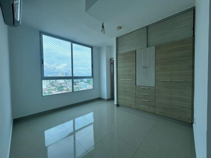 Se vende apartamento en p.h. rainbow towers