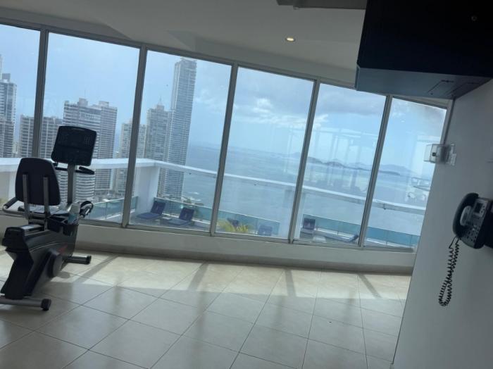 Apartmento for sale in grandbay tower
