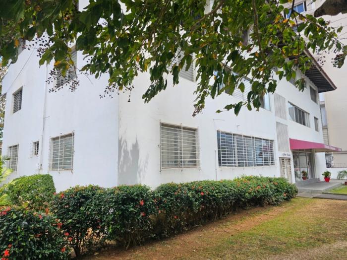 Se vende edificio cerca de via brazil