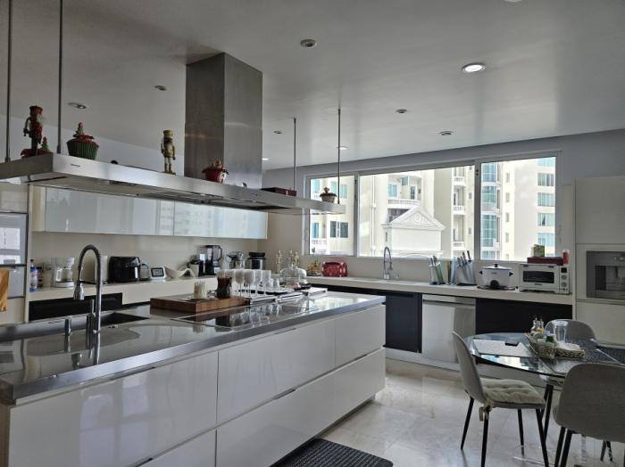 Se vende apartamento en punta pacífica