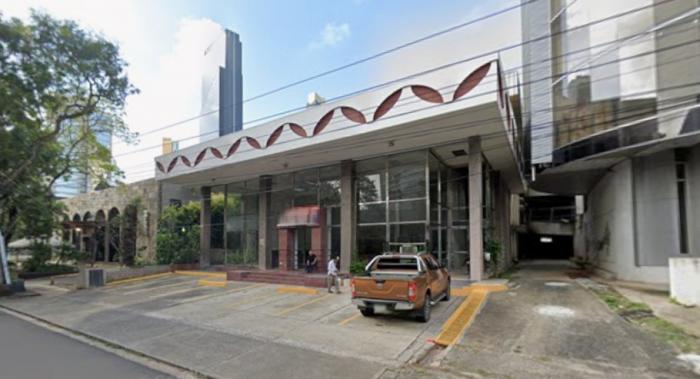 Se vende edificio comercial en obarrio