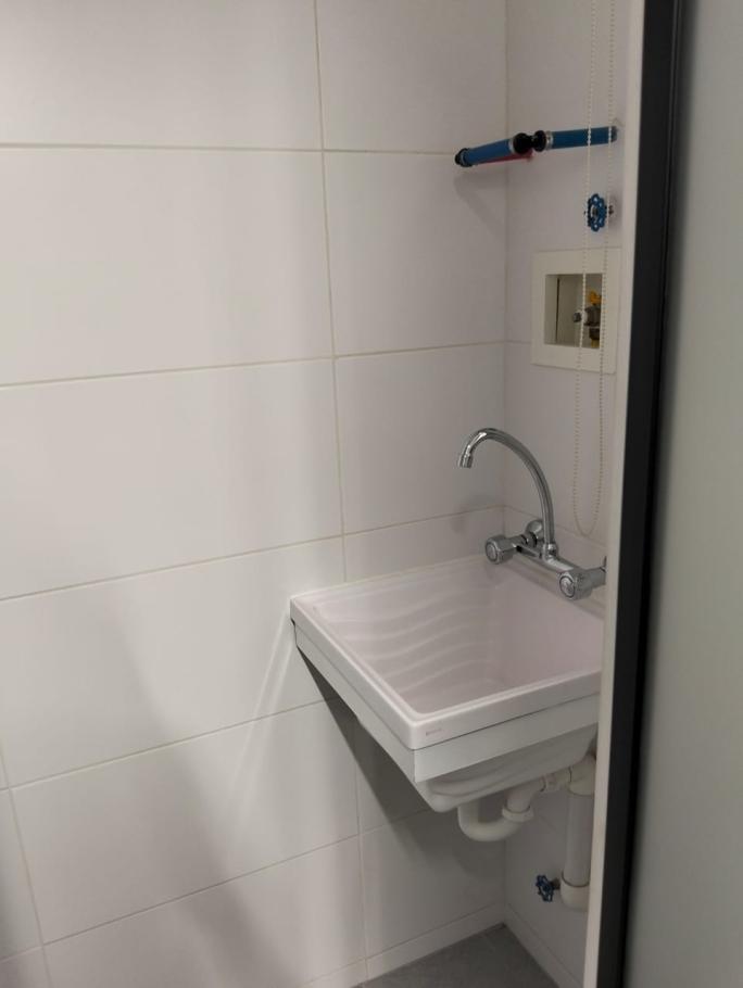 Unidad nueva con licencia de aparthotel en vía españa, inversión de alto rendimiento/new unit with aparthotel license in the vía españa, high yield 