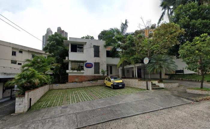 Se vende edificio en el cangrejo