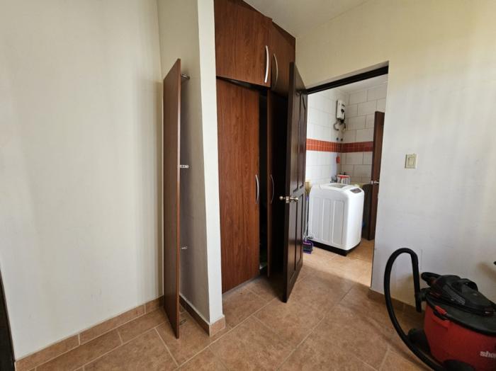 Venta de casa amoblada en coronado