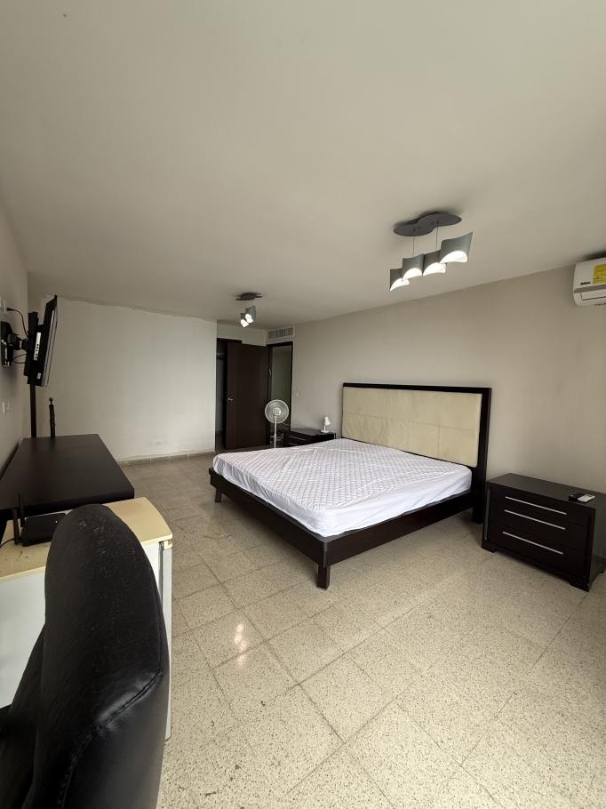Se alquila apartamento en paitilla