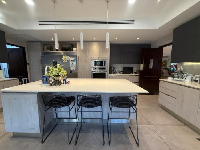 House for sale in ph los senderos